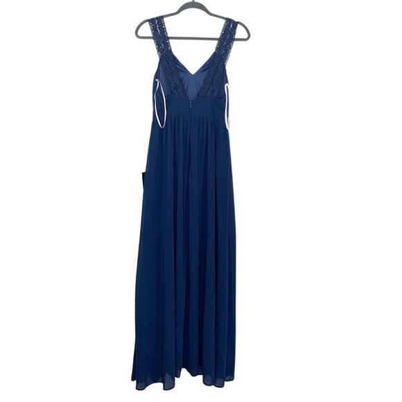 Lulus NWT Passionate Promise Navy Blue Lace Strap V Neck Maxi Dress Size Medium - Picture 3 of 11